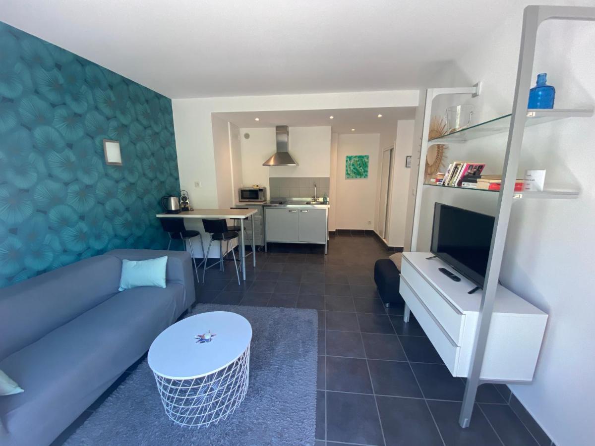 Les Suites Du Port Le Bourget-du-Lac Exteriör bild