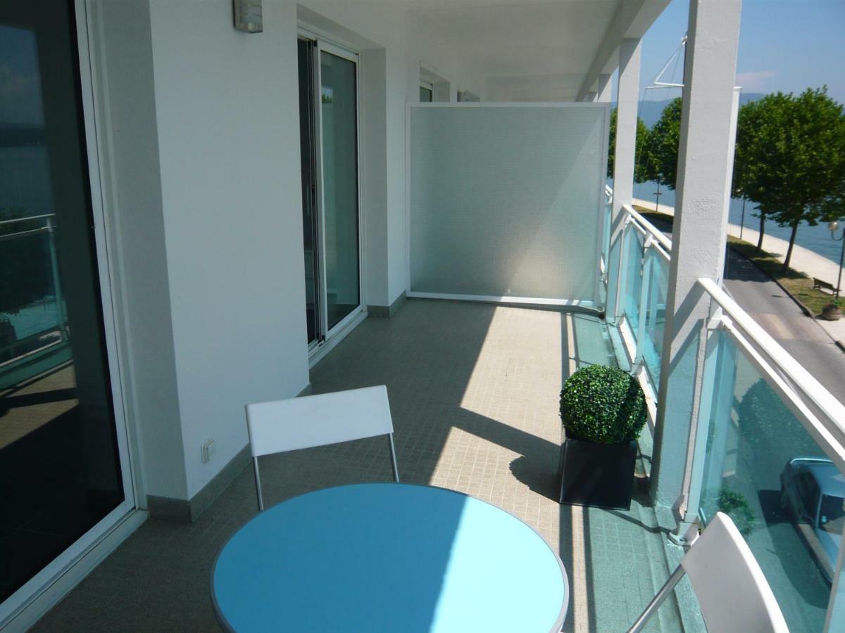 Les Suites Du Port Le Bourget-du-Lac Exteriör bild